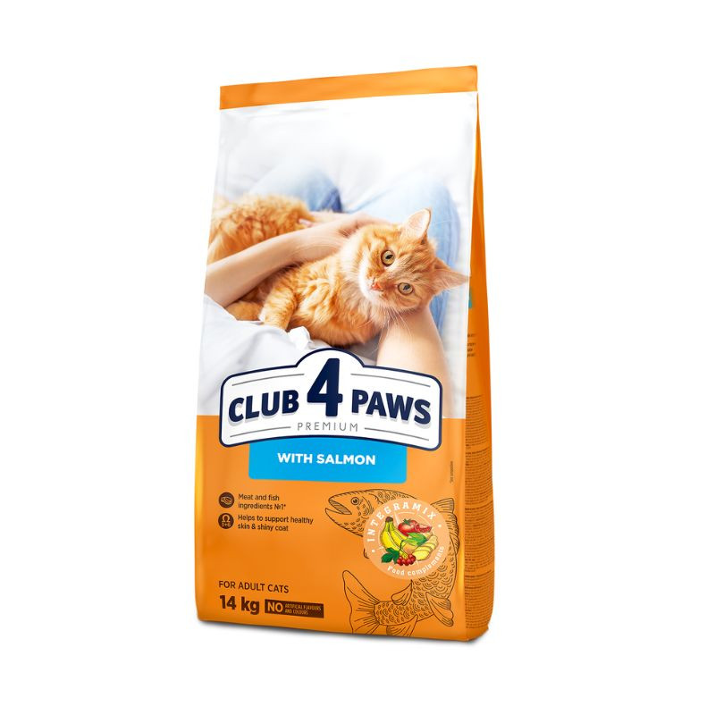 Club 4 Paws Premium sausas pašaras su lašiša katėms