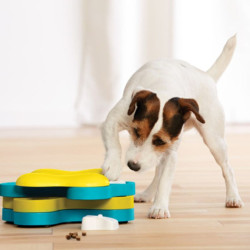 Nina Ottosson Dog Tornado lavinantis žaislas su talpa skanėstams mėlynas - Zoobaze.lt