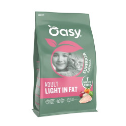Oasy Superior Light in Fat sausas pašaras su vištiena katėms - Zoobaze.lt