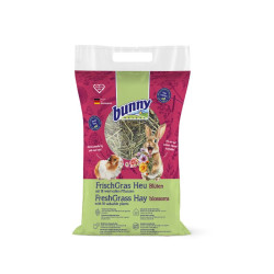 Bunny Fresh Grass Hay su žiedlapiais šienas graužikams - Zoobaze.lt